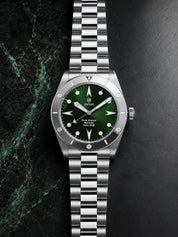 Midnight Emerald - Bracelet - 39mm (Polished Steel)