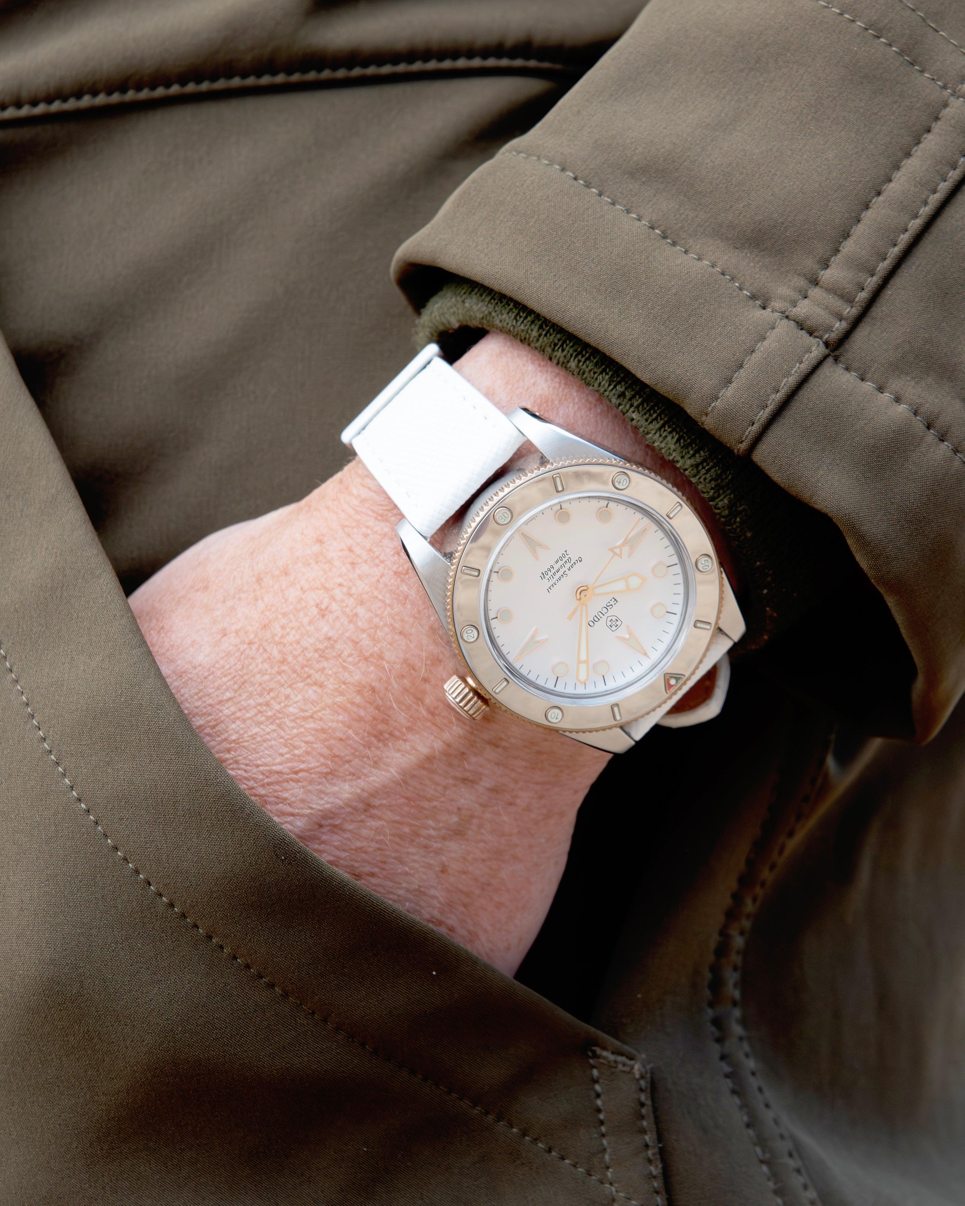 Silberne Rose - 39 mm - Leder